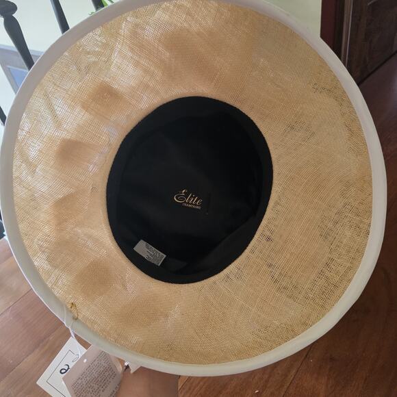 NIB Elite Champagne White And Beige Derby Church Special 